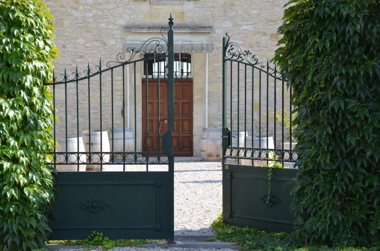 Chateau La Renommee Villa Saint-Laurent-des-Combes Eksteriør bilde